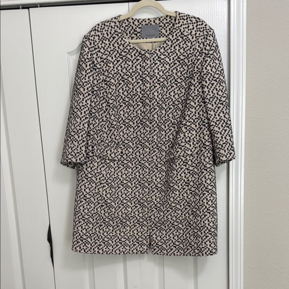 Classiques Entier Blue and Cream Mini Sheath Blazer with 3/4 Sleeves